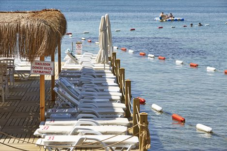 Bodrum Akyarlar Plajı Meteor Beach
