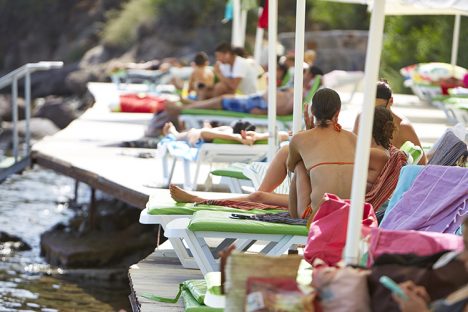 Bodrum Akyarlar Plajı Meteor Beach