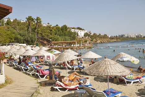 Bodrum Akyarlar Plajı Meteor Beach