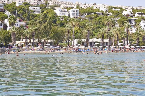 Bodrum Akyarlar Plajı Meteor Beach