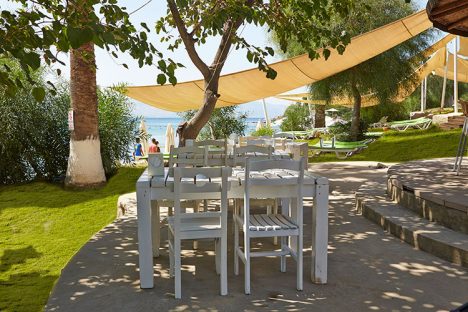 Meteor Beach Restaurant ve Bar
