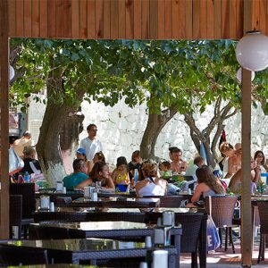 Meteor Beach Restaurant ve Bar