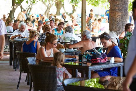 Meteor Beach Restaurant ve Bar