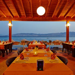 Meteor Beach Restaurant ve Bar